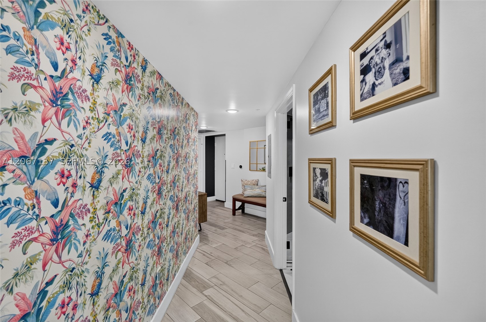 image 500 Brickell West21