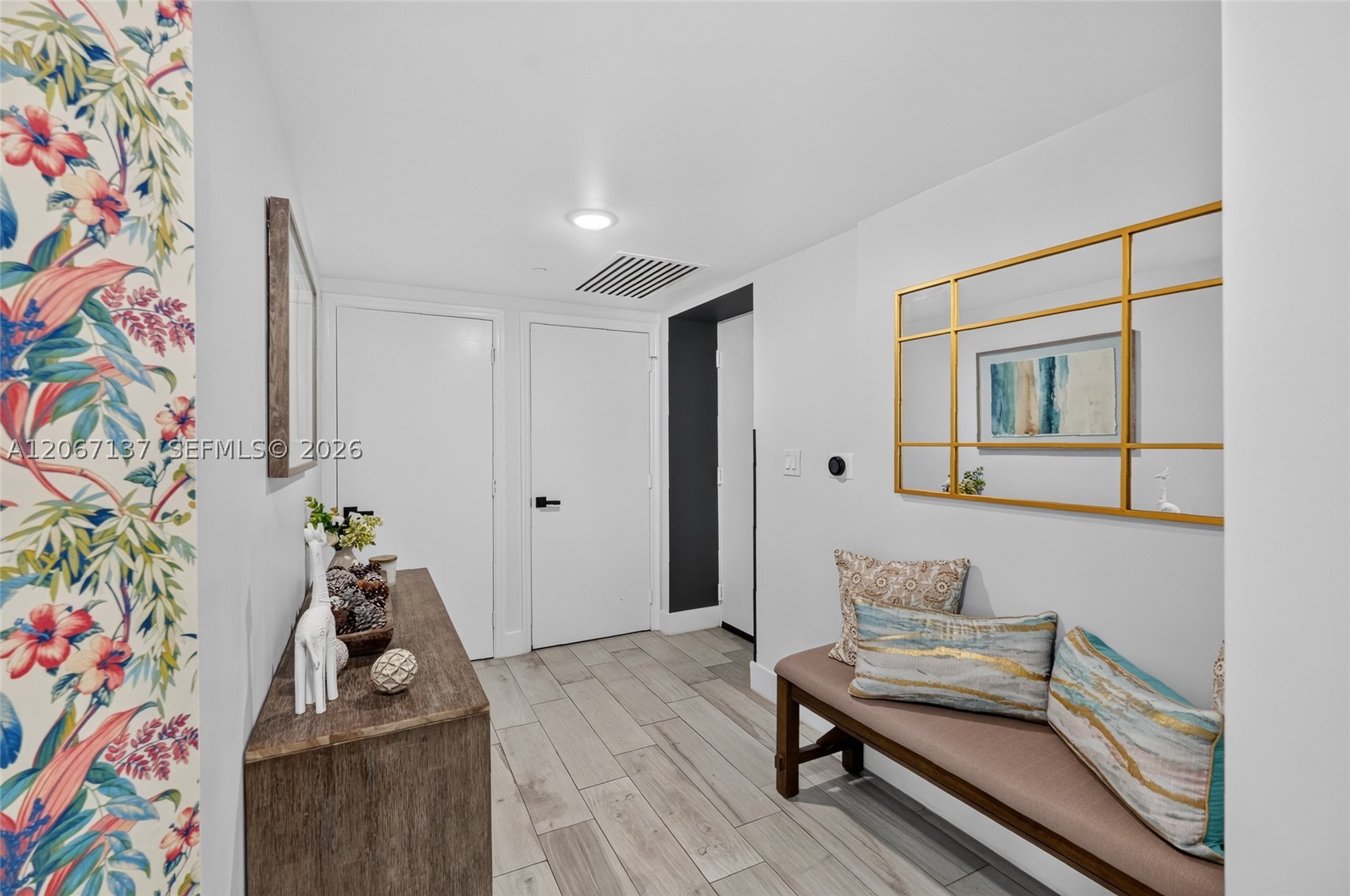 image 500 Brickell West22