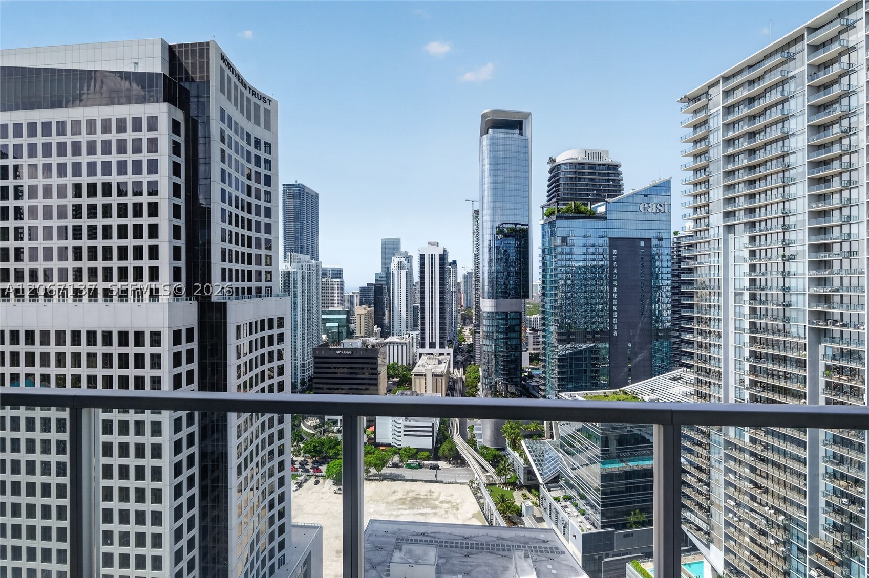 image 500 Brickell West25