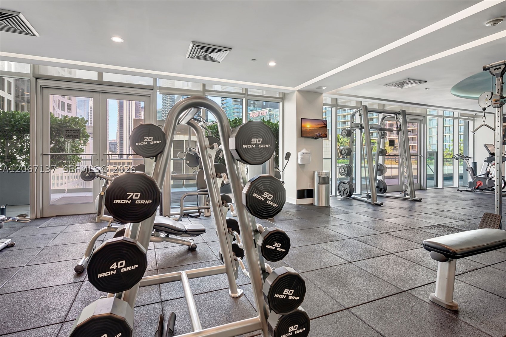 image 500 Brickell West30