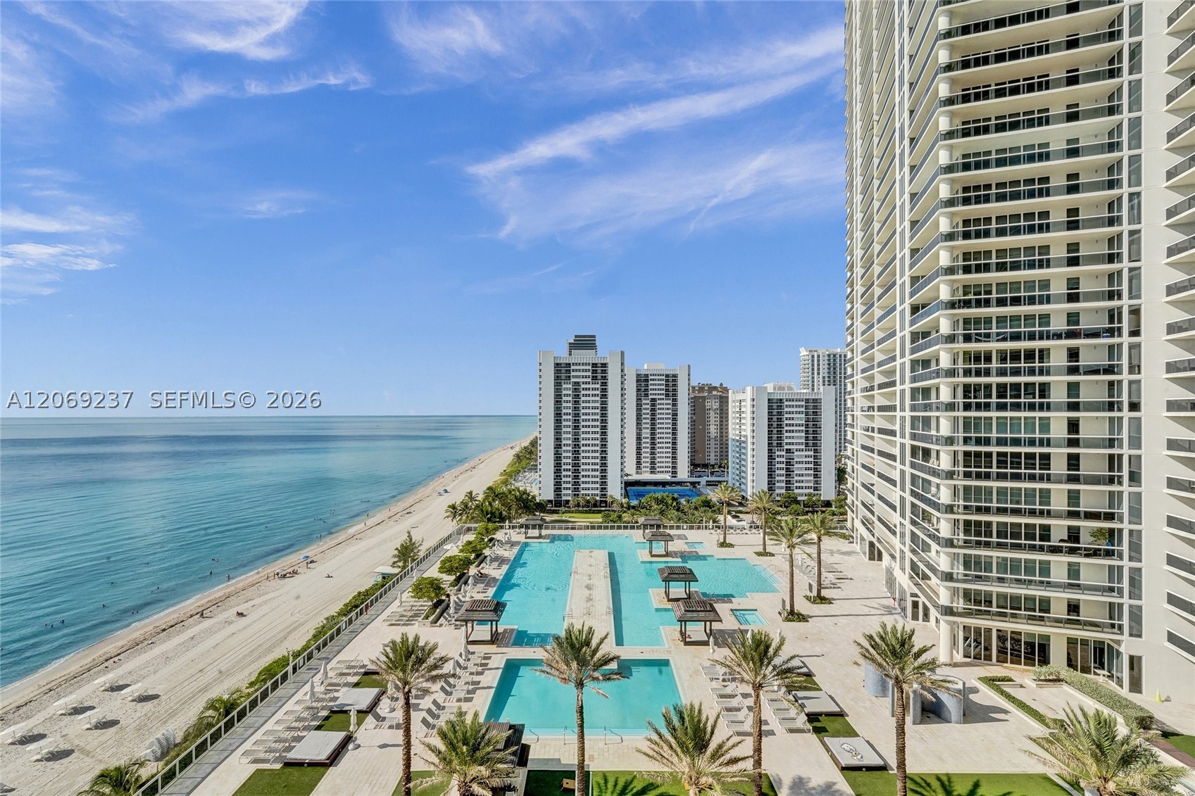 image Beach Club 259
