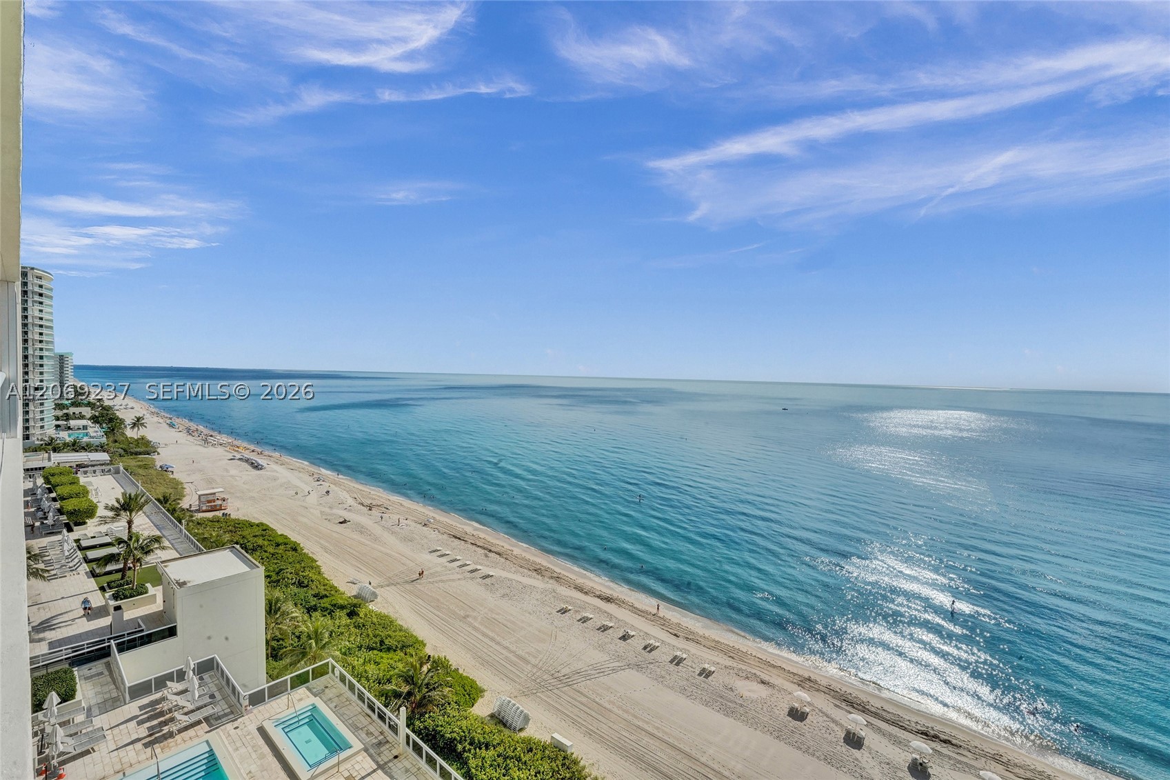 image Beach Club 263