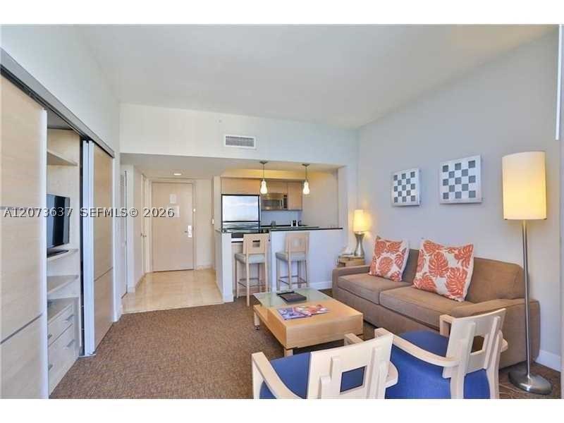 18683 Collins Ave #1709