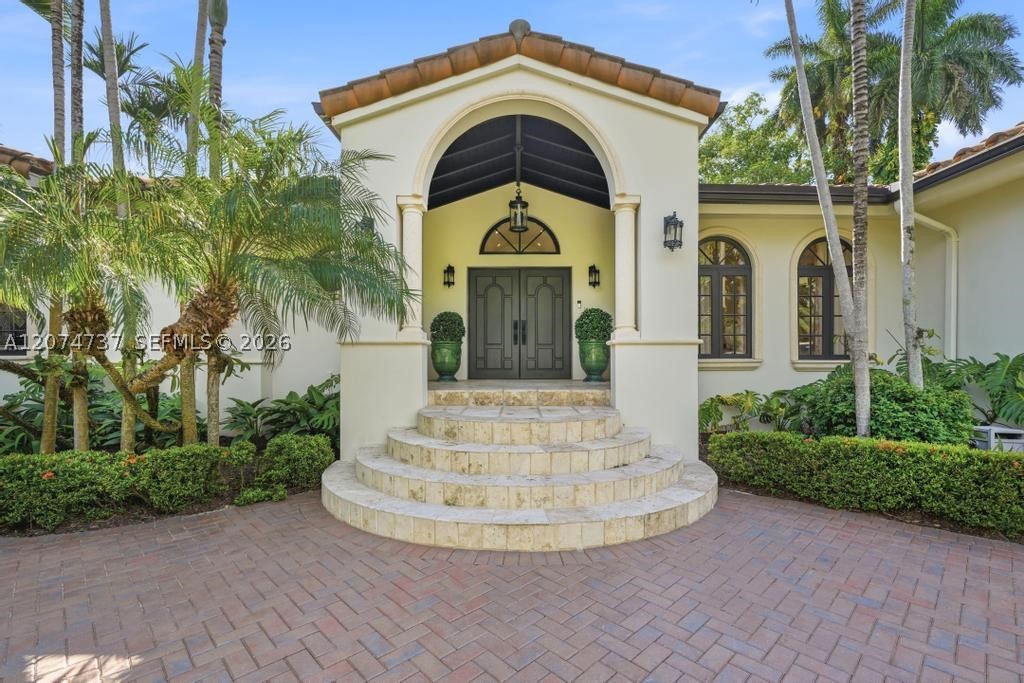 2532 NW Lake Ave Miami Beach, FL 33140