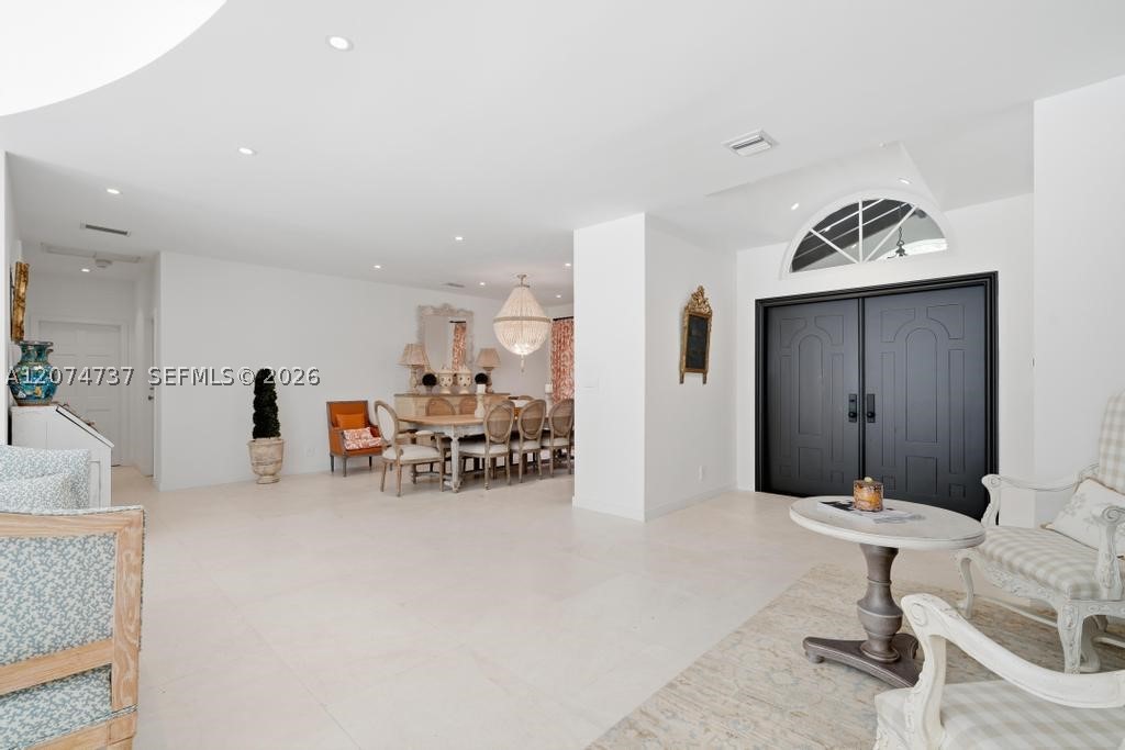 2532 NW Lake Ave Miami Beach, FL 33140
