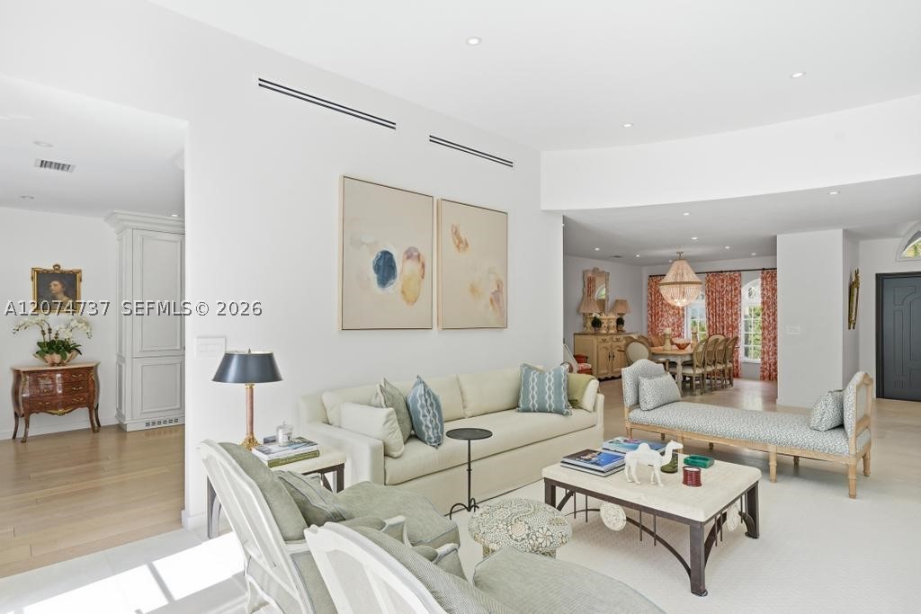 2532 NW Lake Ave Miami Beach, FL 33140