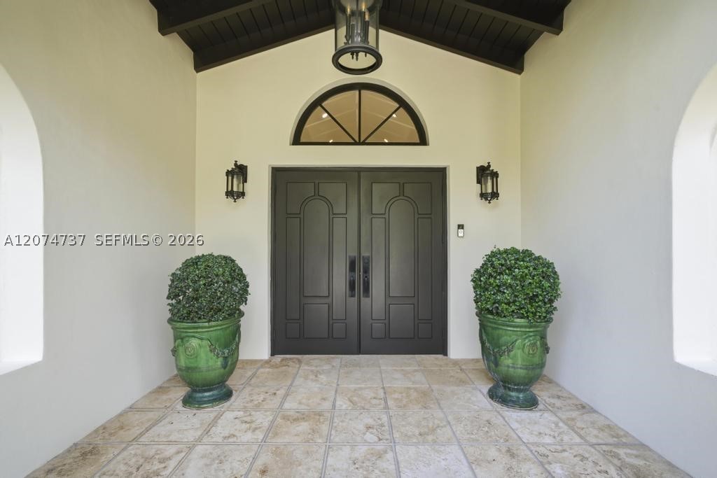 2532 NW Lake Ave Miami Beach, FL 33140