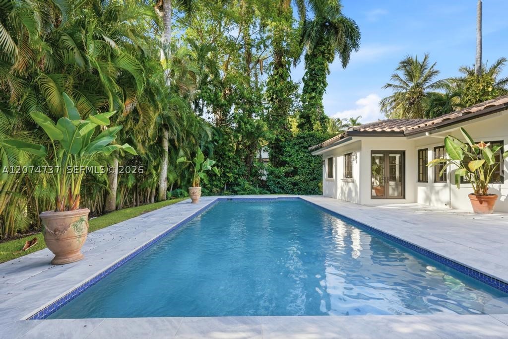 2532 NW Lake Ave Miami Beach, FL 33140