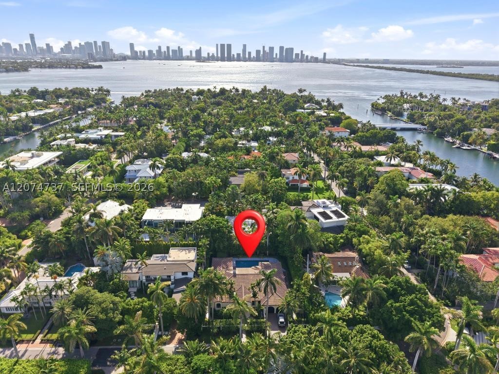 2532 NW Lake Ave Miami Beach, FL 33140