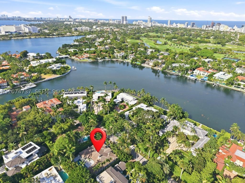 2532 NW Lake Ave Miami Beach, FL 33140