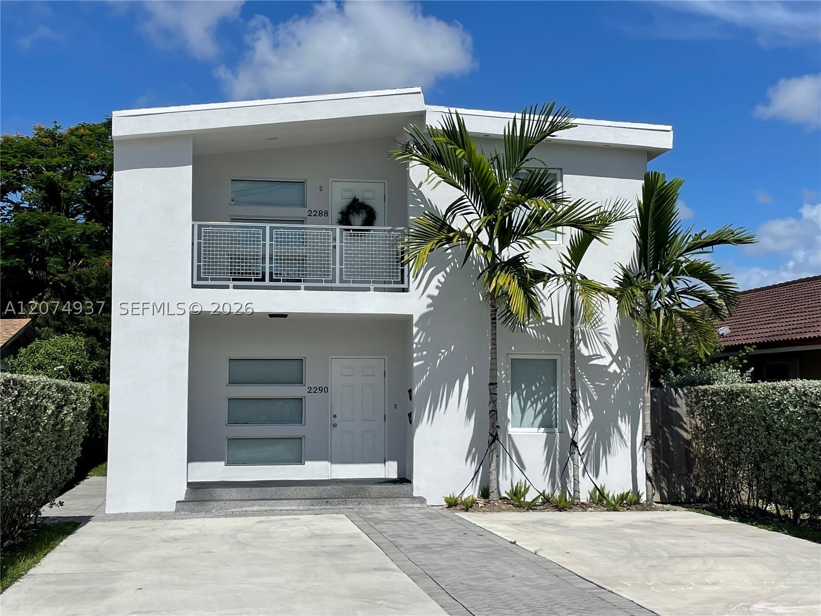 2290 SW 58th Ave