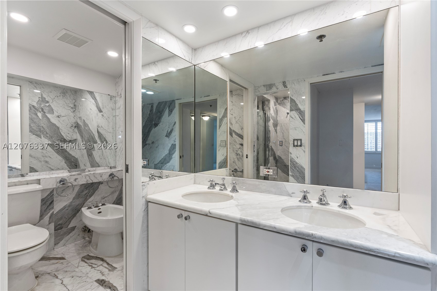 Undisclosed Address Key Biscayne, FL 33149