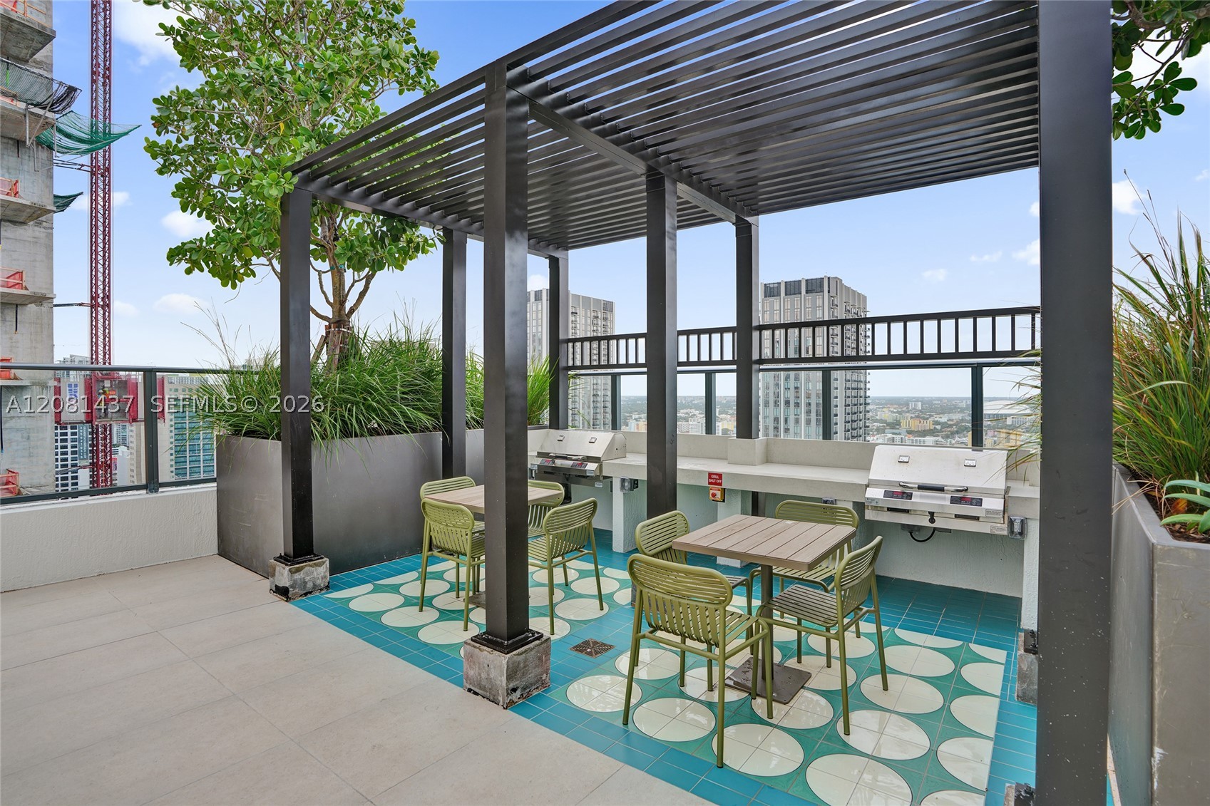 11 NE 6th #1403 Miami, FL 33132