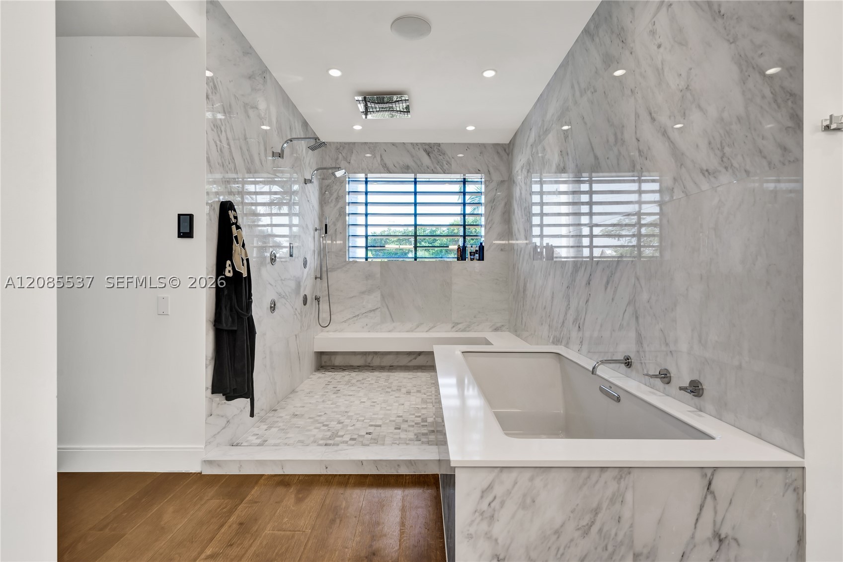 2802 Prairie Ave Miami Beach, FL 33140