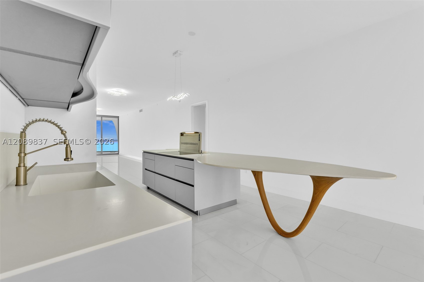 image Jade Signature5