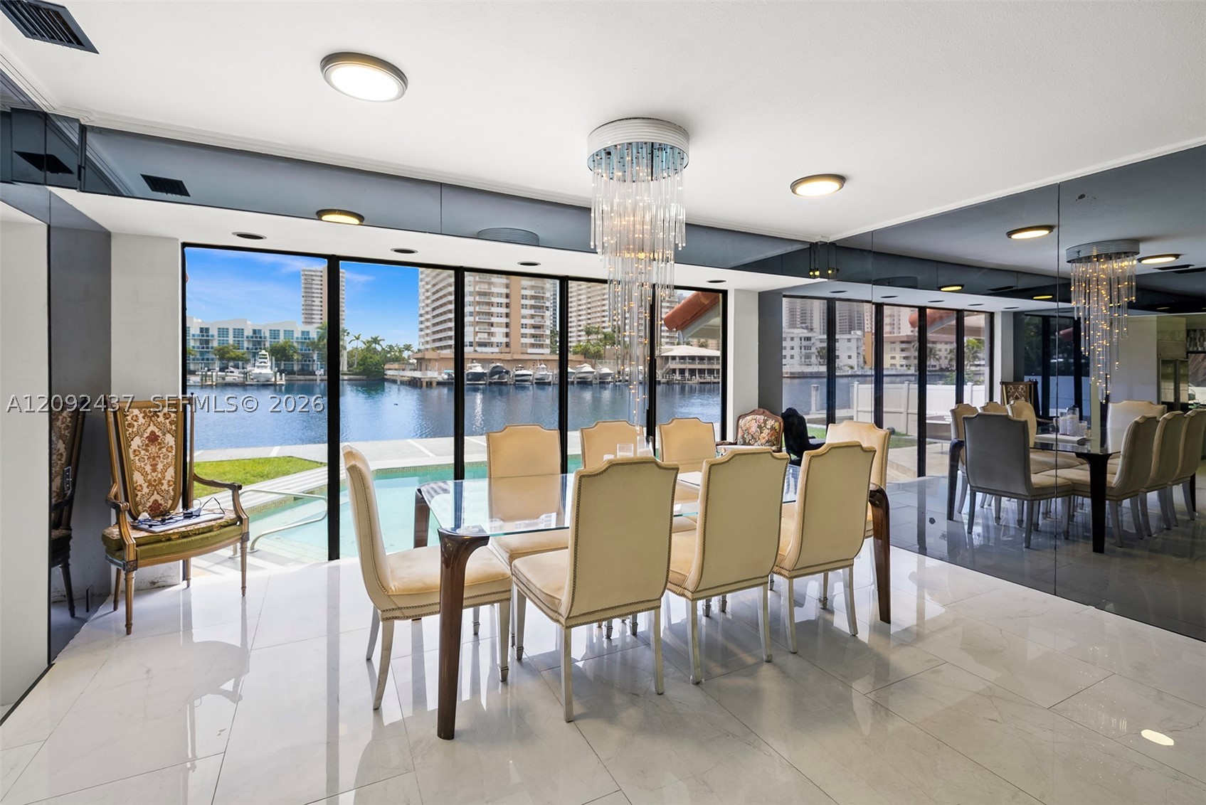 507 Palm Dr Hallandale Beach, FL 33009