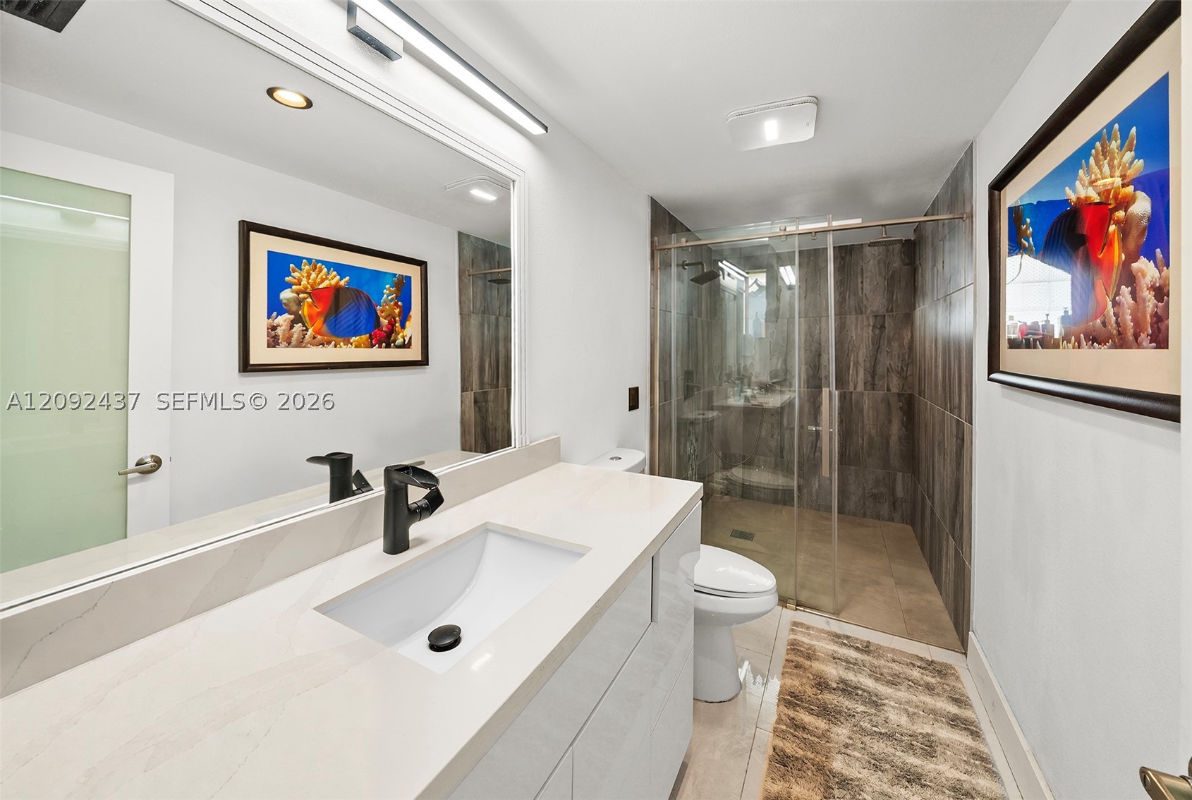 507 Palm Dr Hallandale Beach, FL 33009