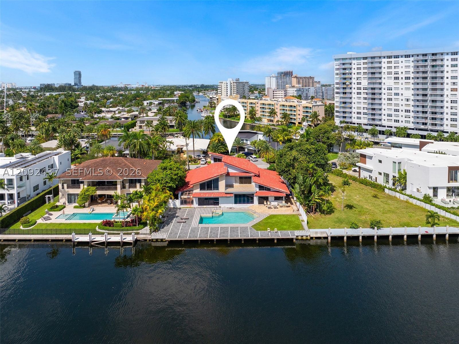 507 Palm Dr Hallandale Beach, FL 33009