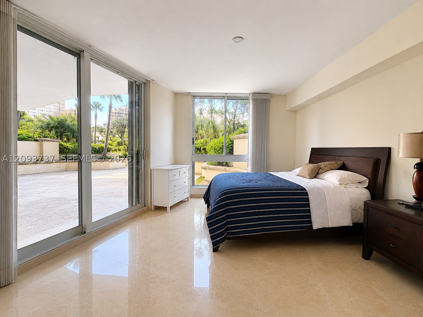 799 Crandon Blvd #202 Key Biscayne, FL 33149