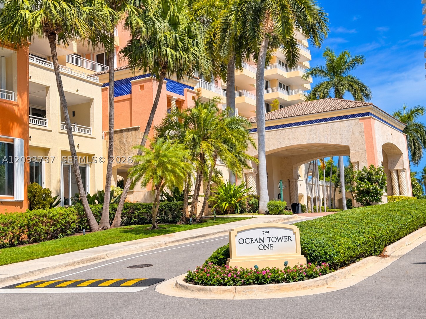 799 Crandon Blvd #202 Key Biscayne, FL 33149