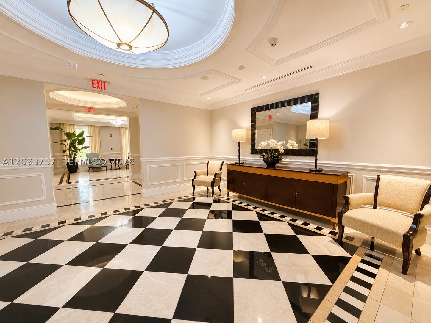 799 Crandon Blvd #202 Key Biscayne, FL 33149
