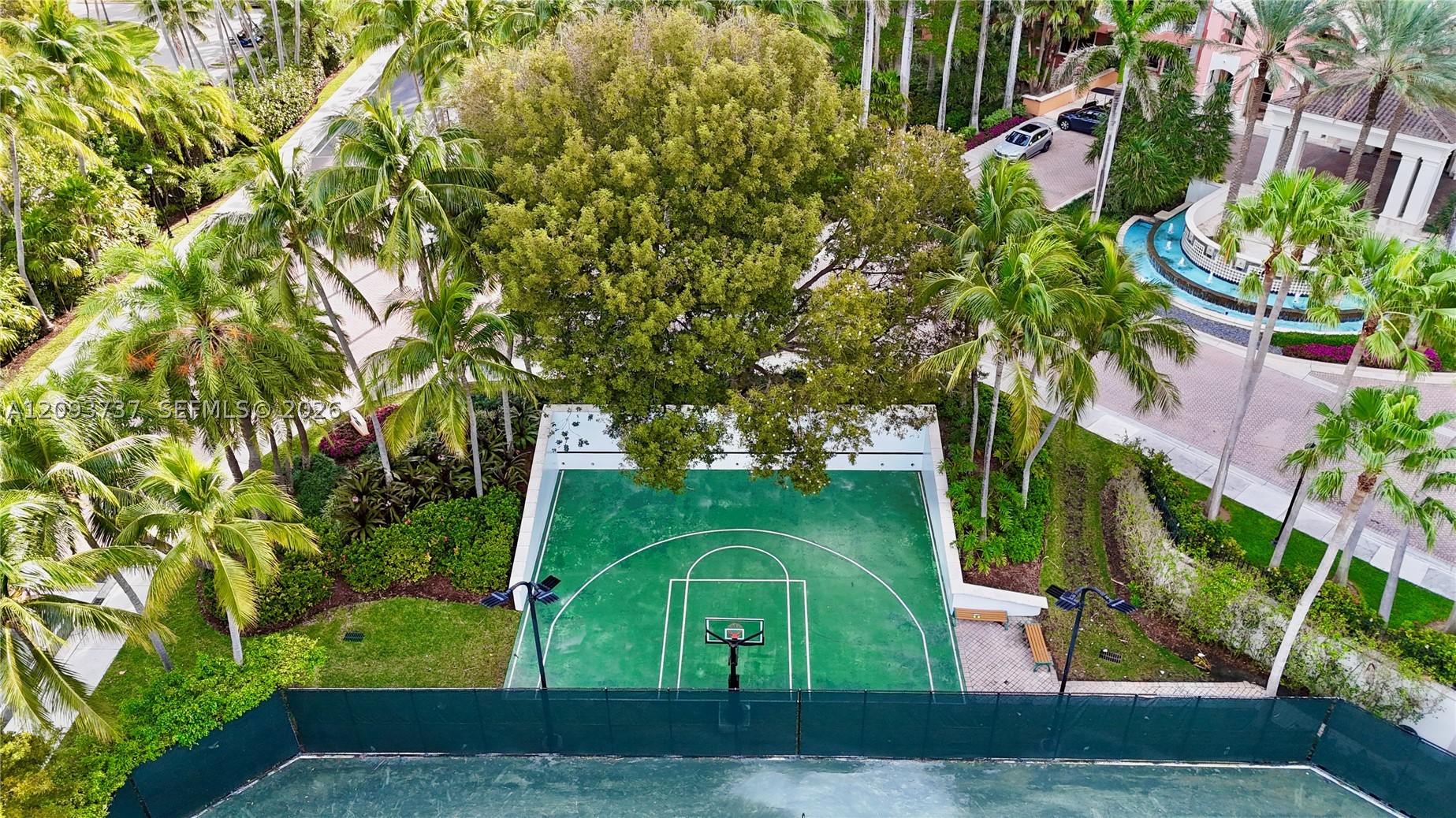 799 Crandon Blvd #202 Key Biscayne, FL 33149