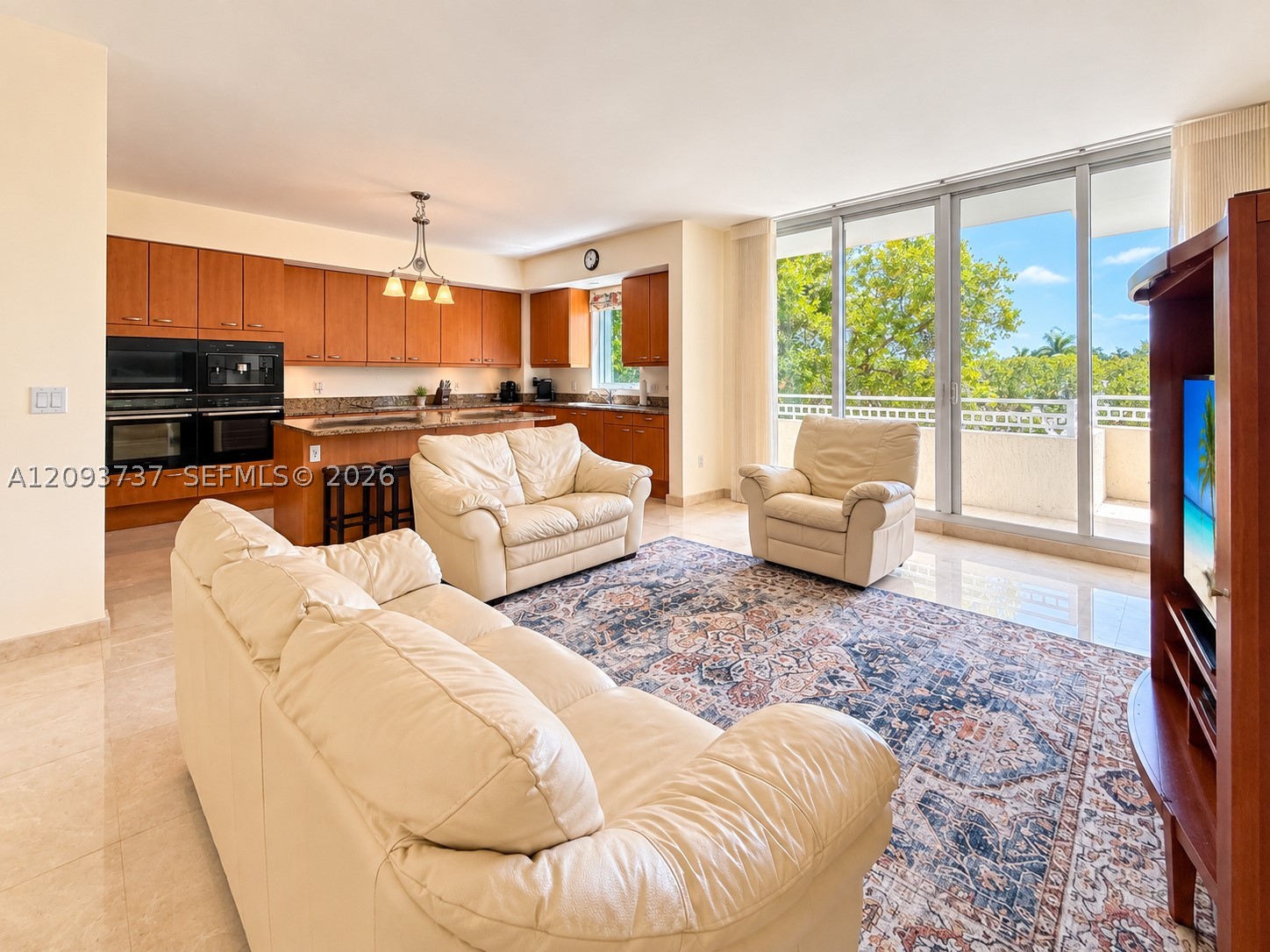 799 Crandon Blvd #202 Key Biscayne, FL 33149