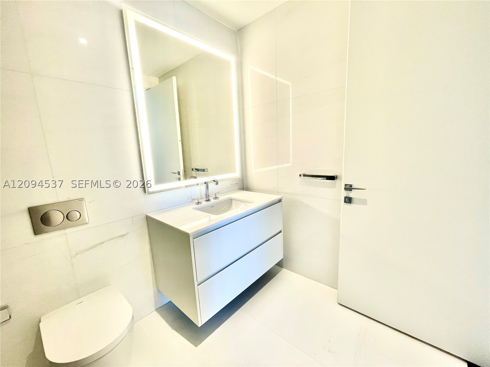 image Aston Martin Residences12