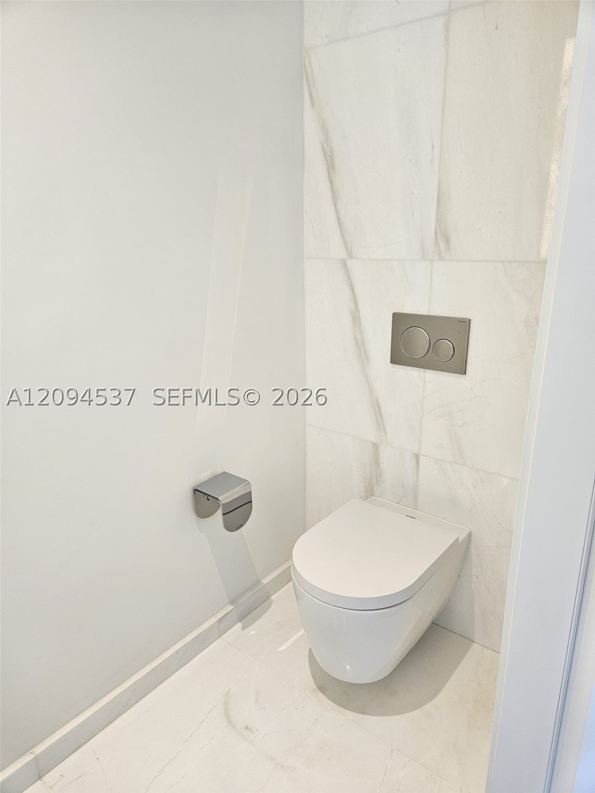 image Aston Martin Residences13