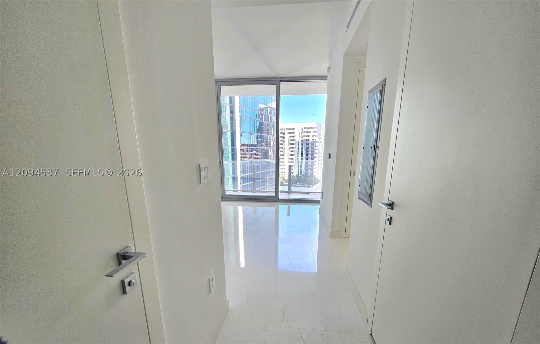 image Aston Martin Residences1