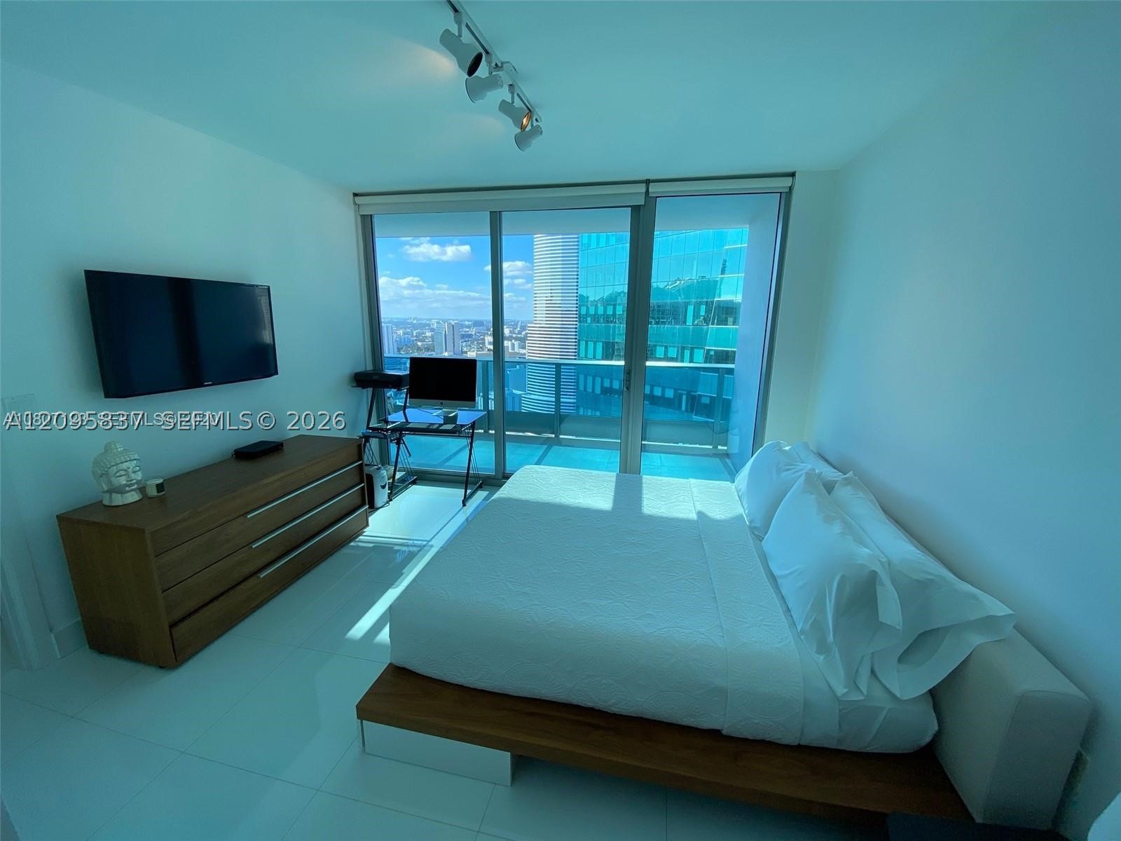 image Epic Residences10