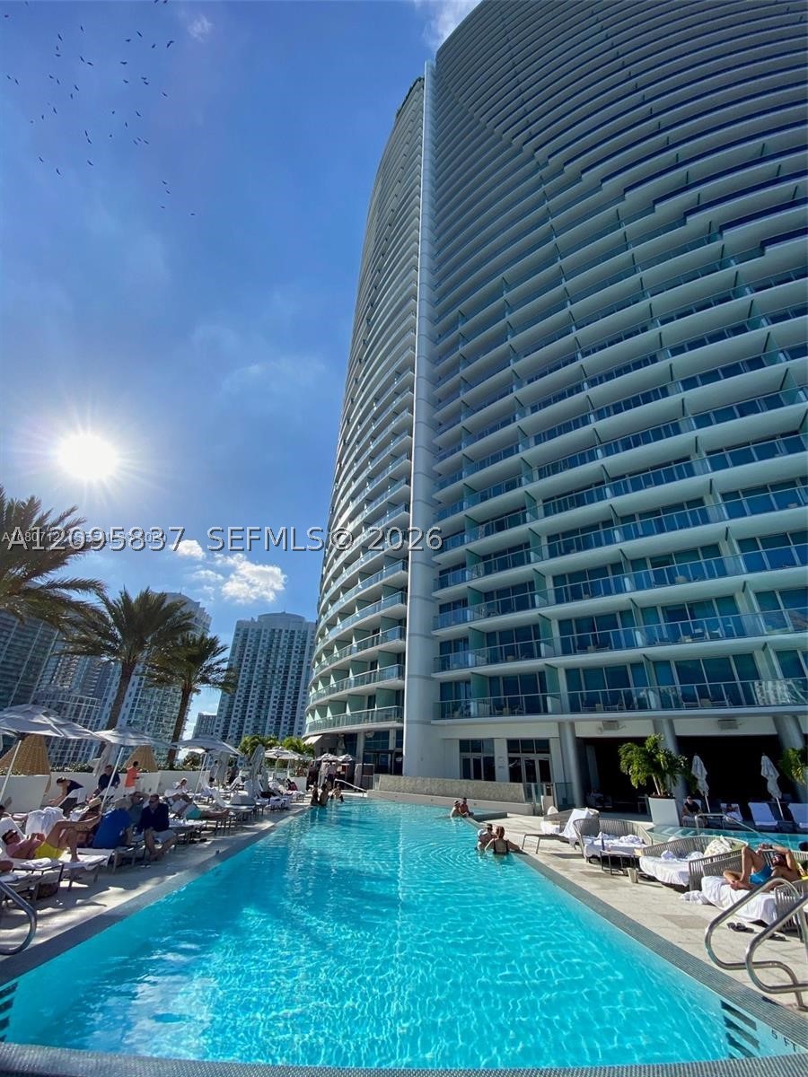 image Epic Residences25