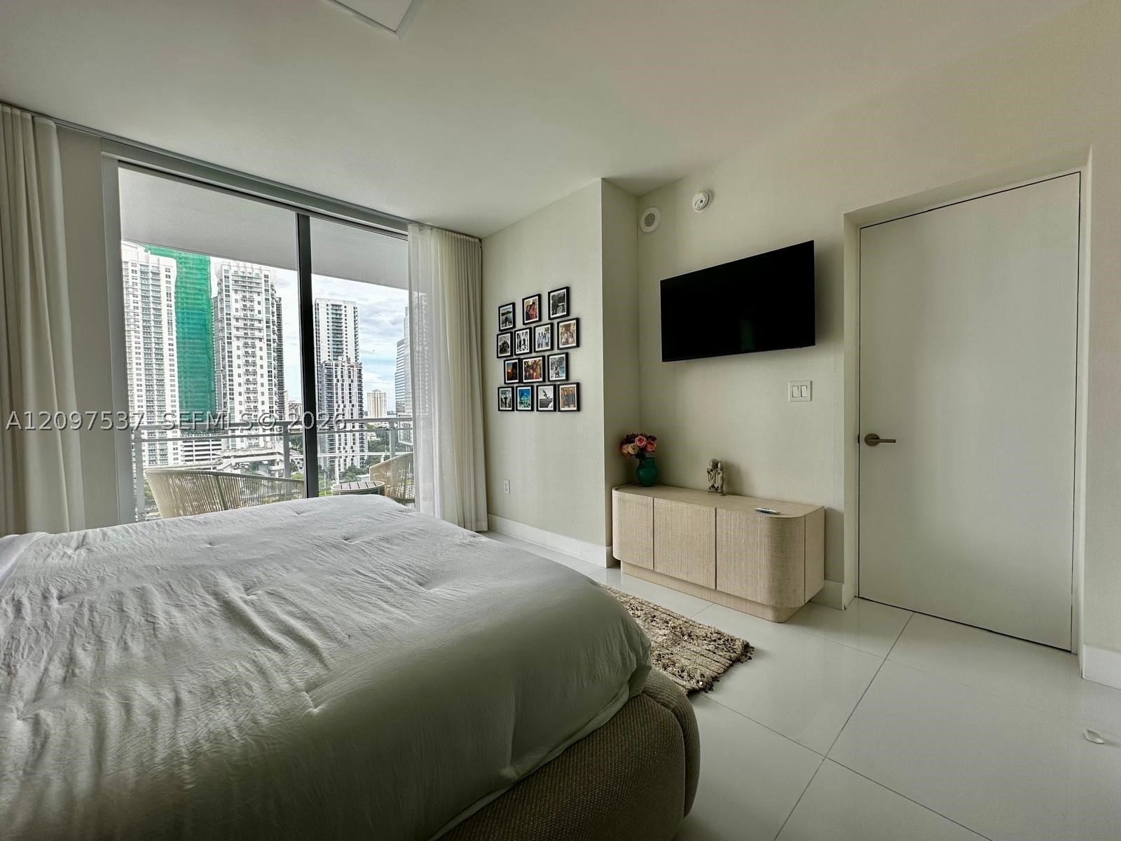 Undisclosed Address Miami, FL 33130