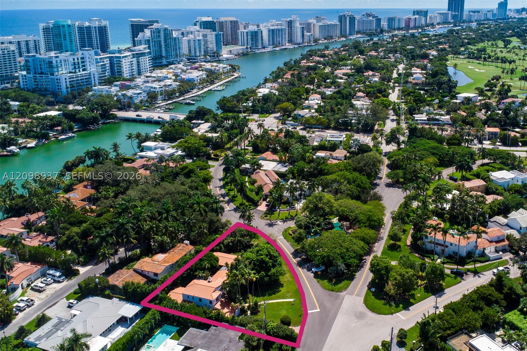 6415 Pine Tree Dr Cir Miami Beach, FL 33141