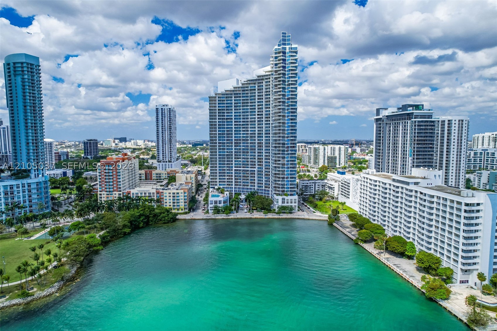 2020 N Bayshore Dr #1902