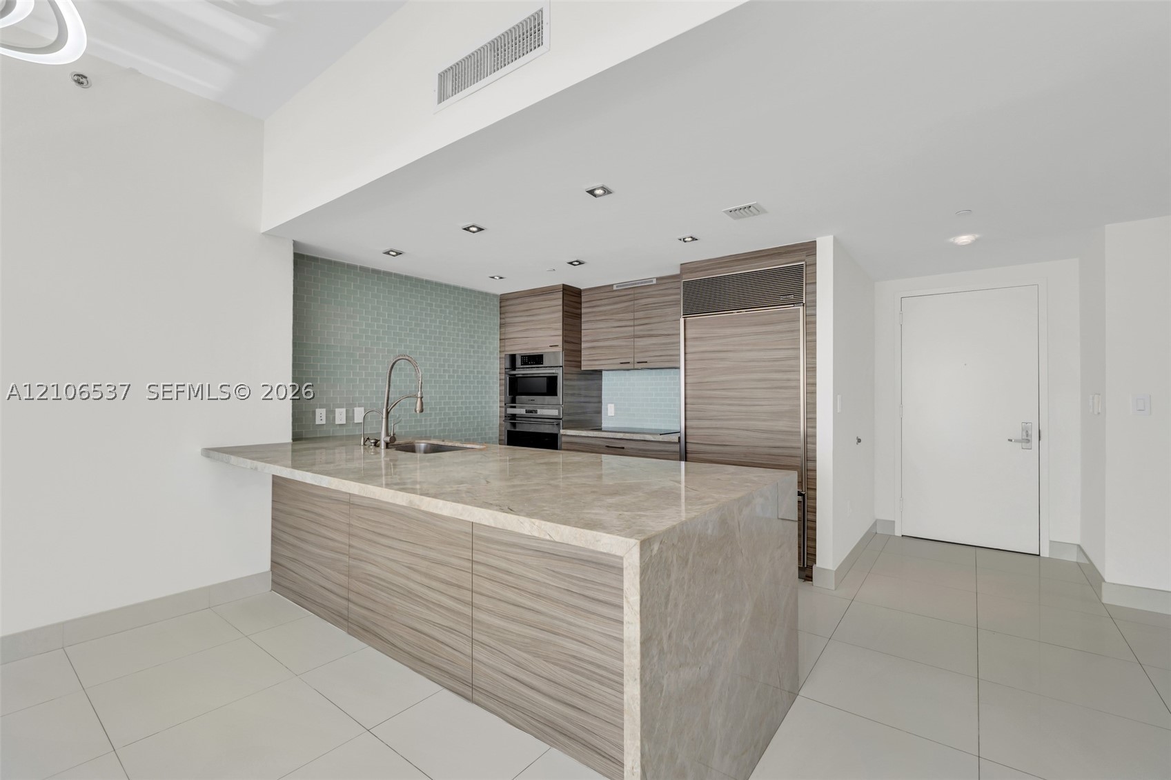 image Icon Brickell I14