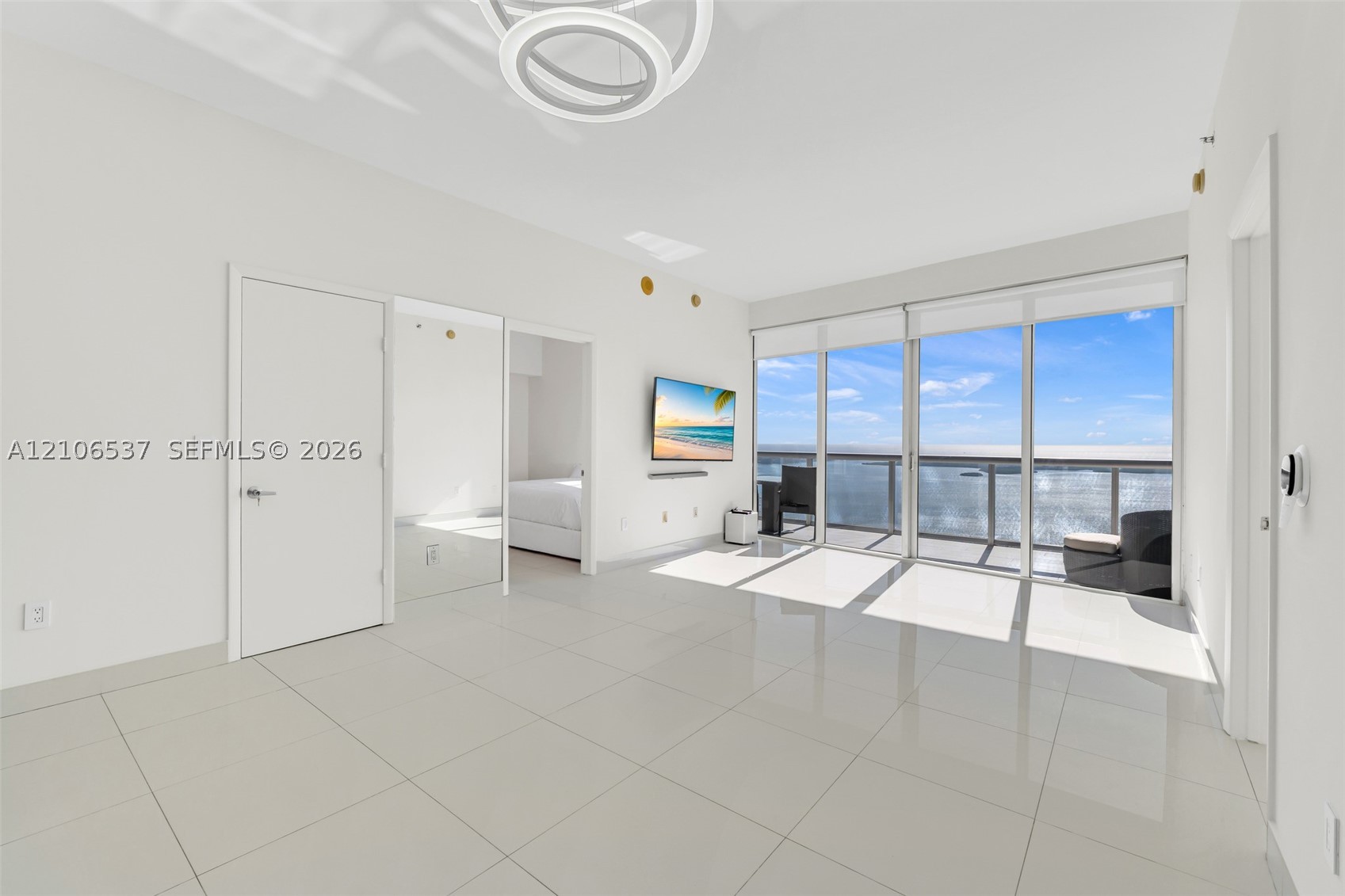 image Icon Brickell I16