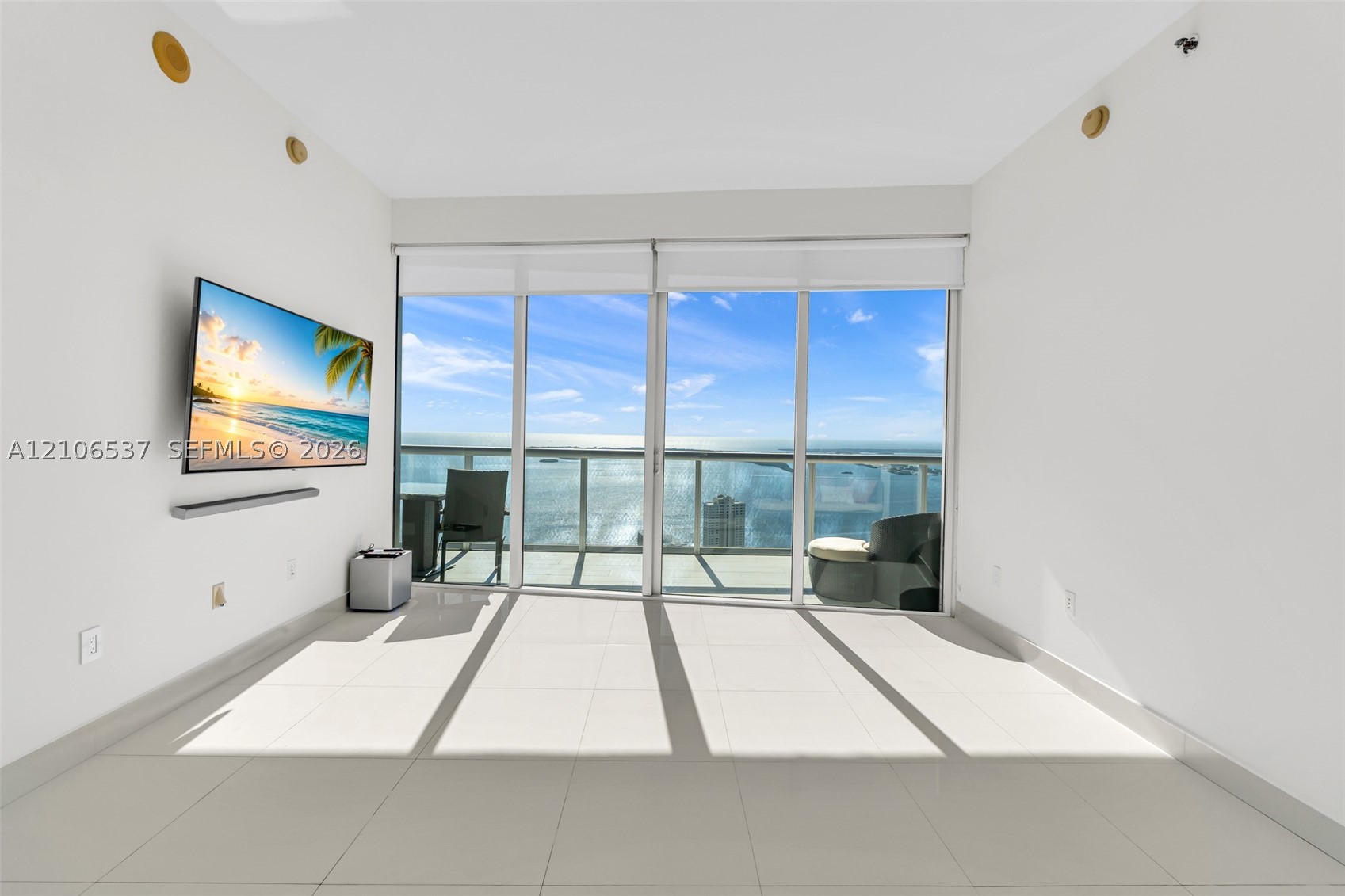 image Icon Brickell I17