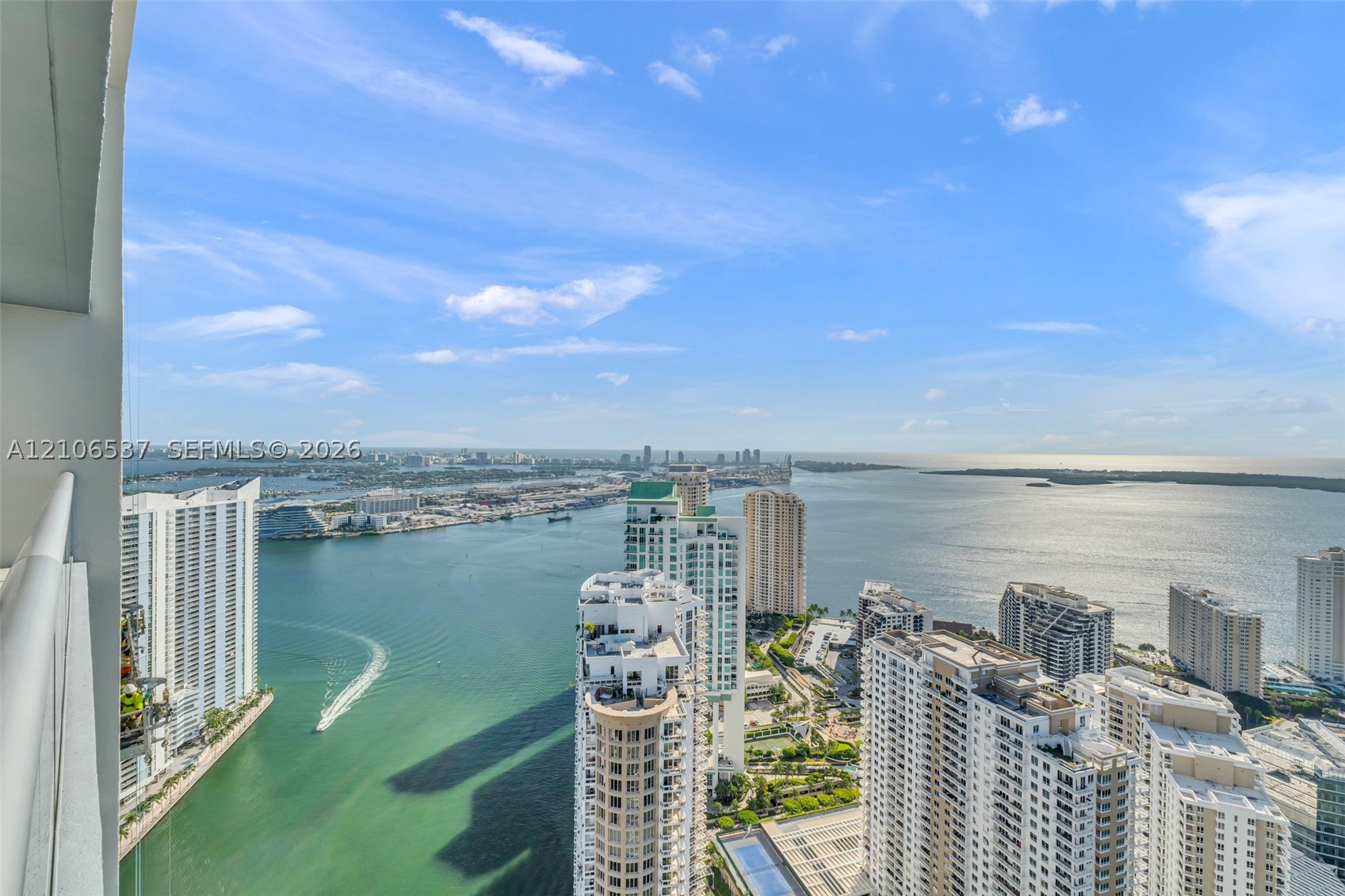 image Icon Brickell I20