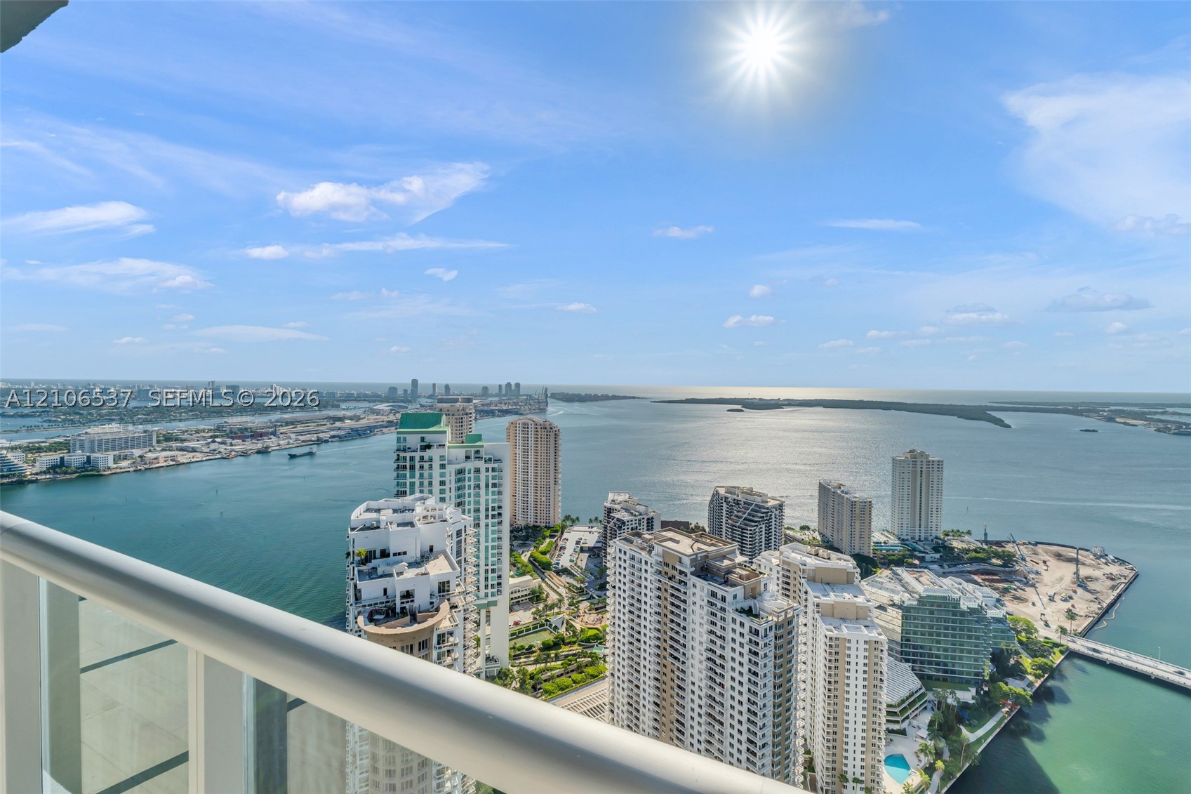 image Icon Brickell I23