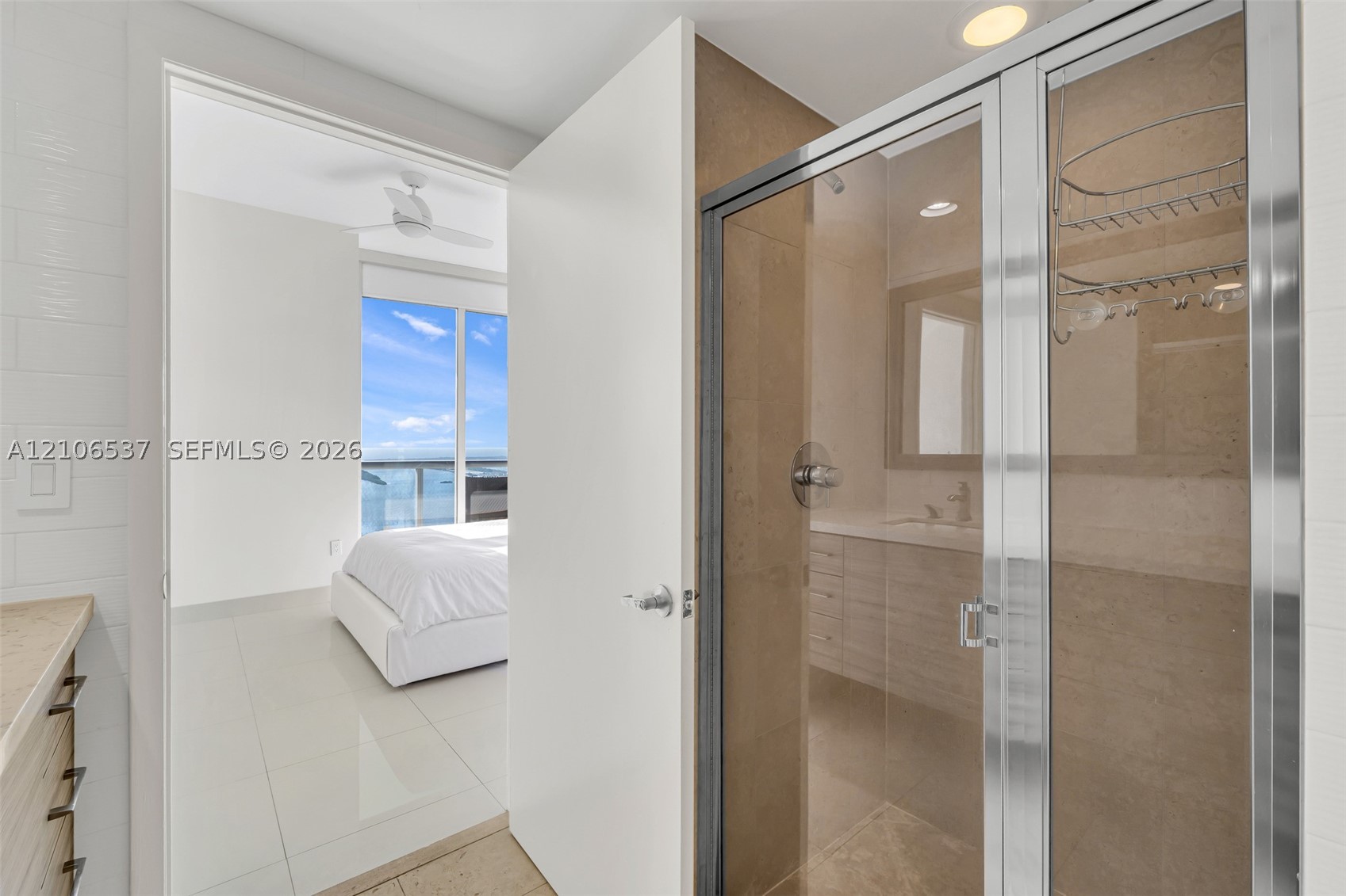 image Icon Brickell I39