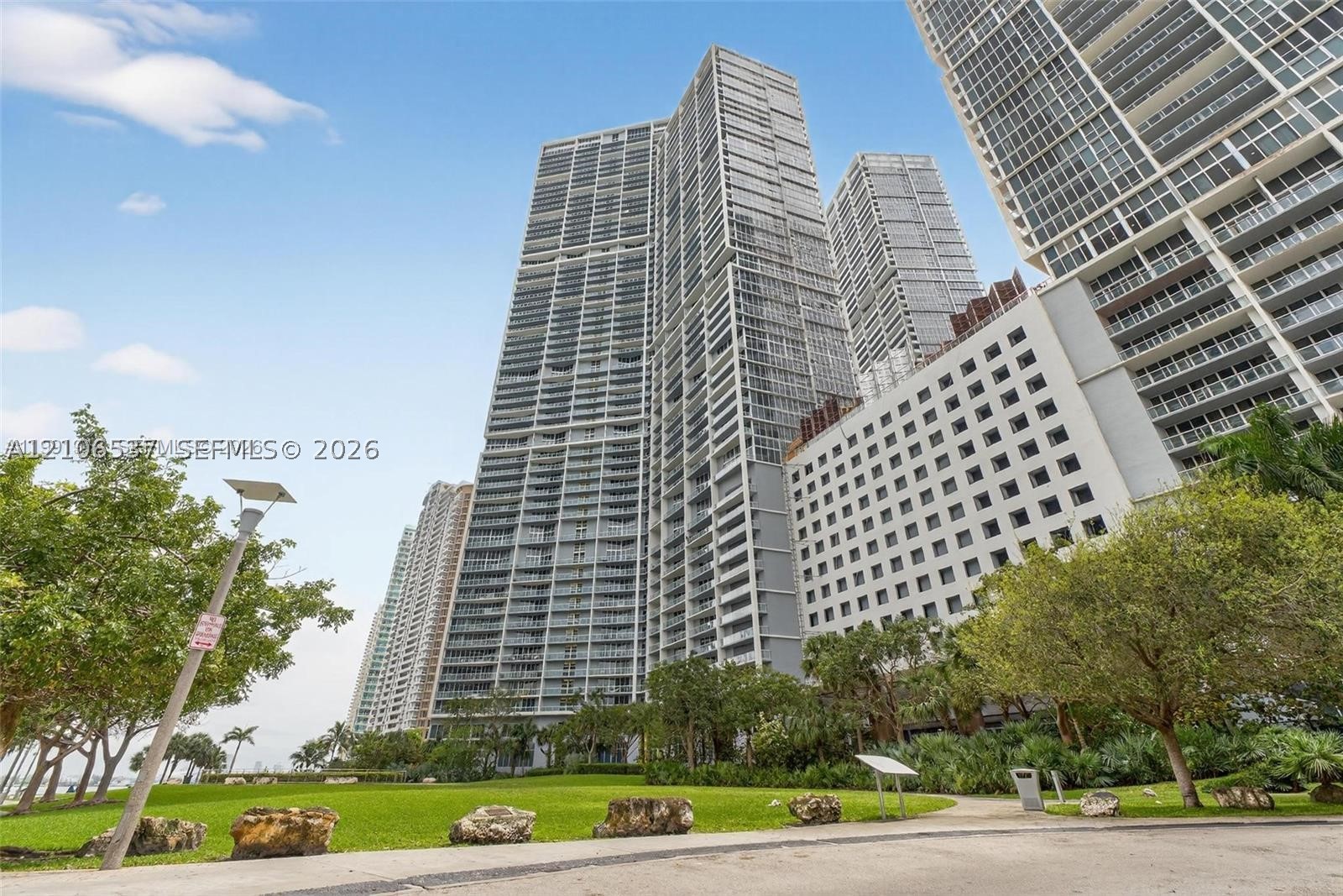 image Icon Brickell I53