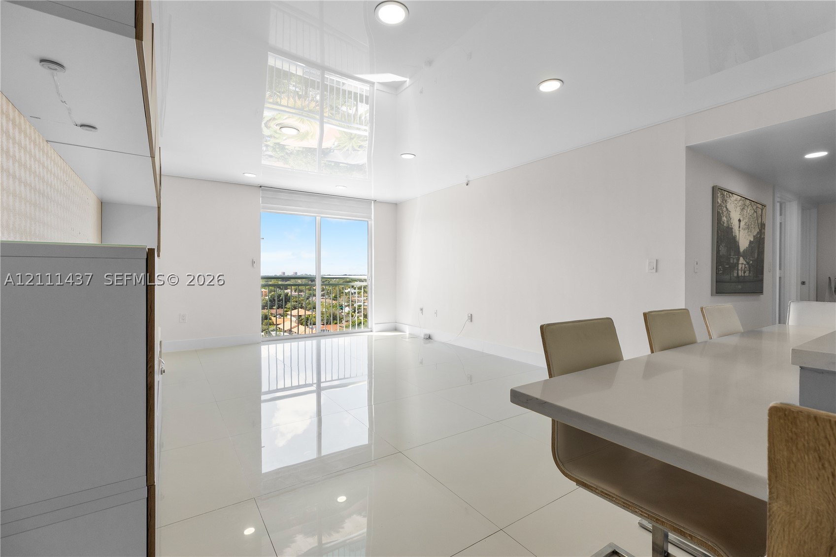 3000 Coral Way #1110 Miami, FL 33145