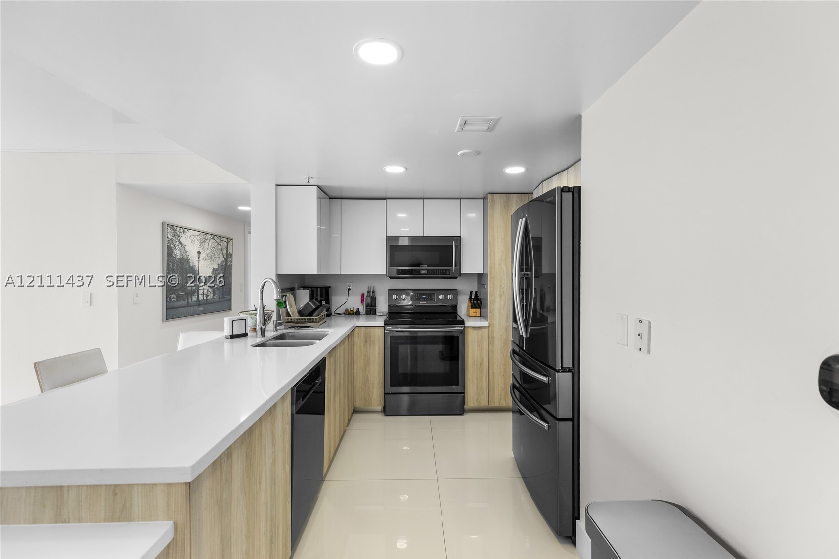 3000 Coral Way #1110 Miami, FL 33145