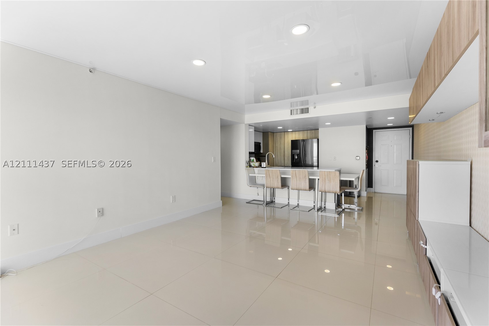 3000 Coral Way #1110 Miami, FL 33145
