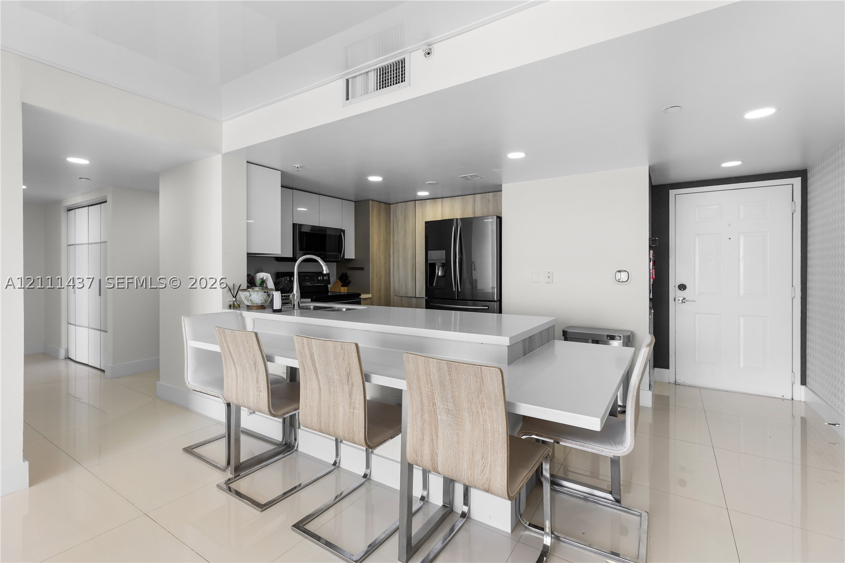 3000 Coral Way #1110 Miami, FL 33145