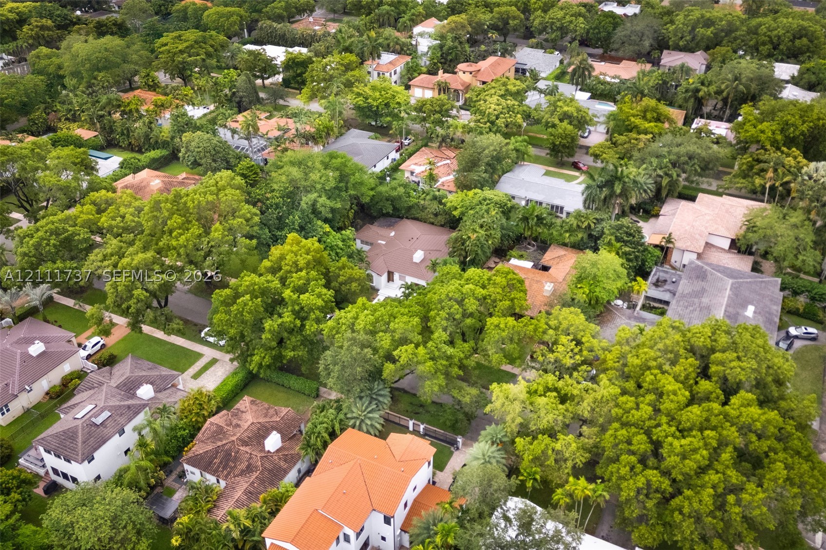 528 Sevilla Ave Coral Gables, FL 33134