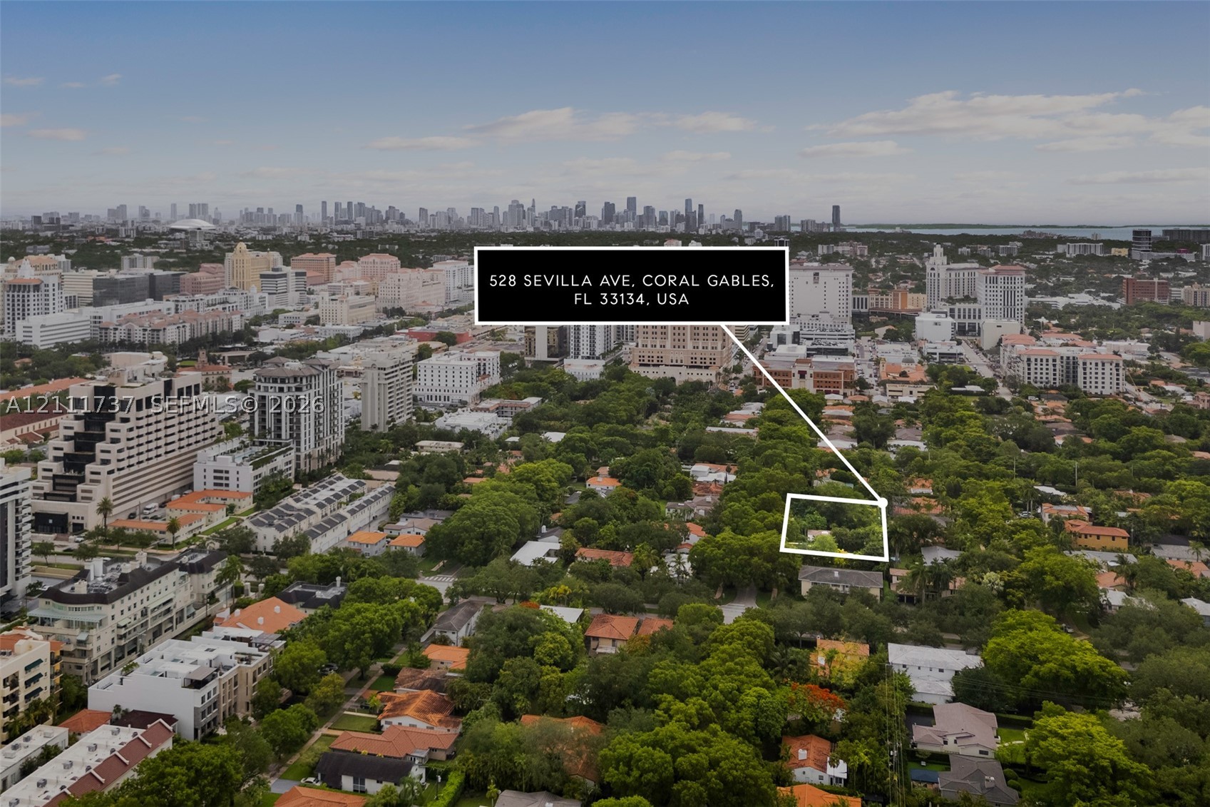 528 Sevilla Ave Coral Gables, FL 33134