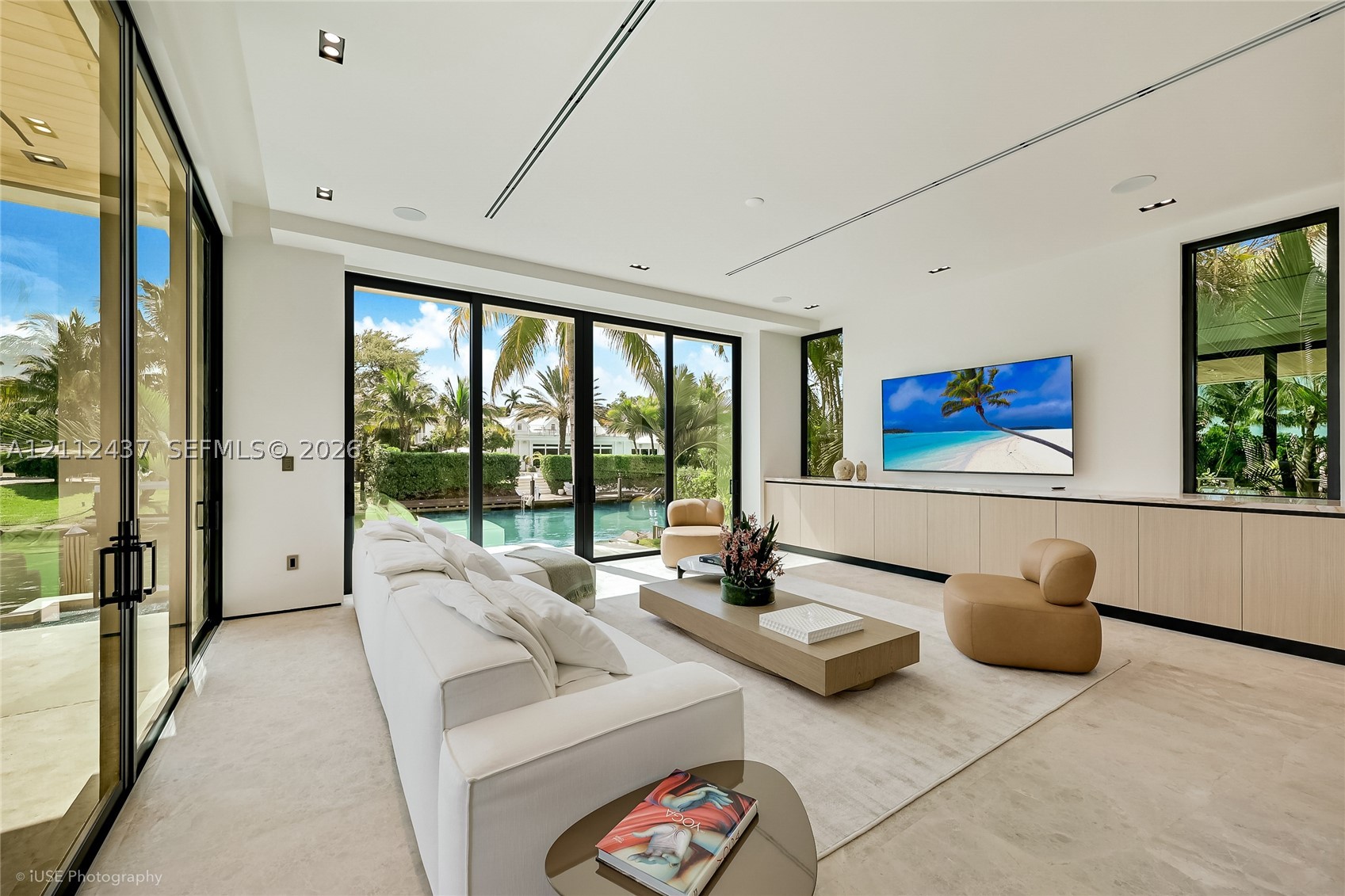 770 Lake Rd Miami, FL 33137