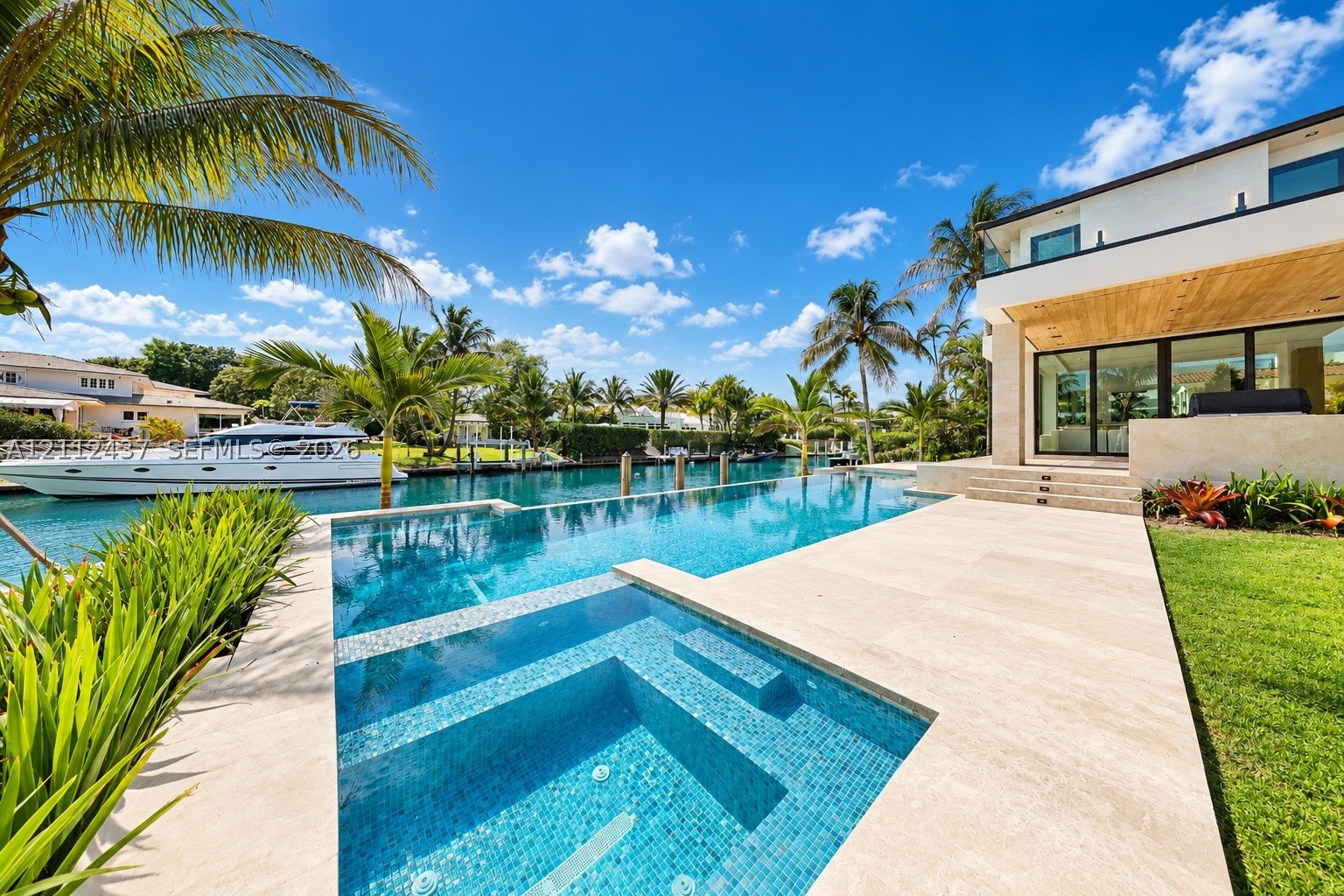 770 Lake Rd Miami, FL 33137
